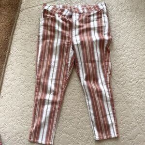 American Eagle High Rise Stretch Crop